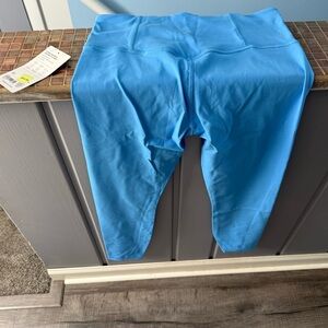 [NEW] Ultra High Rise Elation 7/8 Tight/  Leggings - M